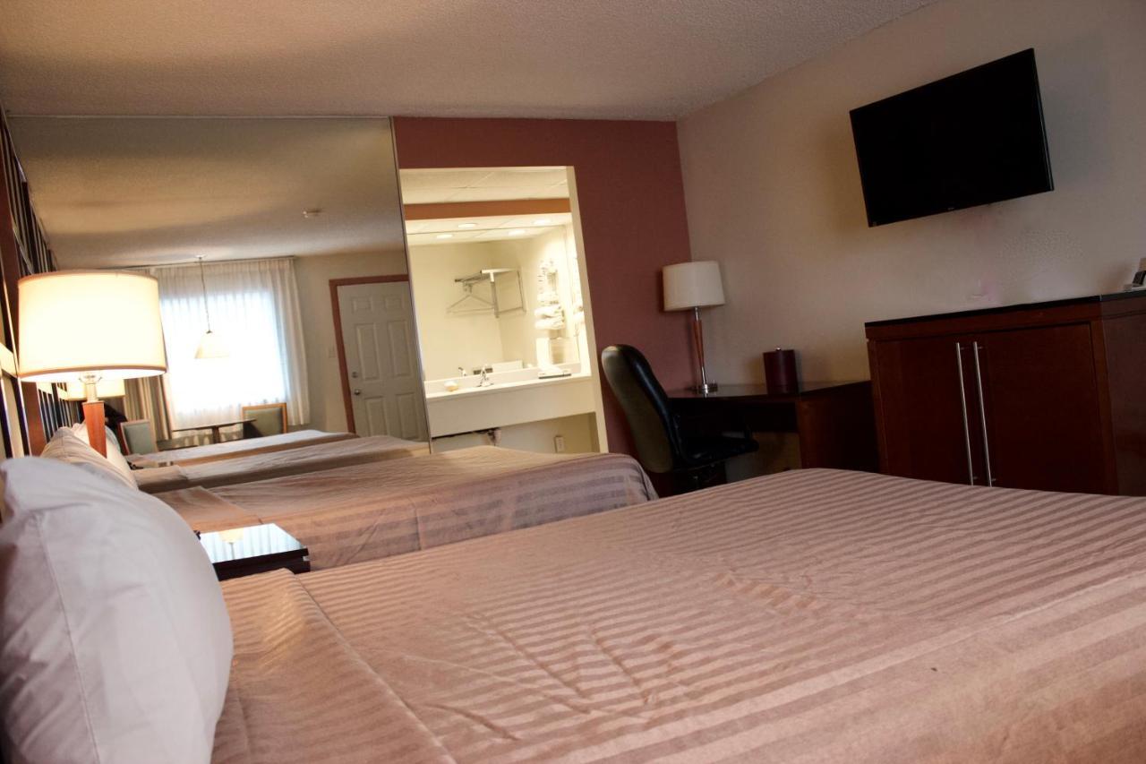 Motel La Siesta Saint-Lambert-Chambly Екстериор снимка